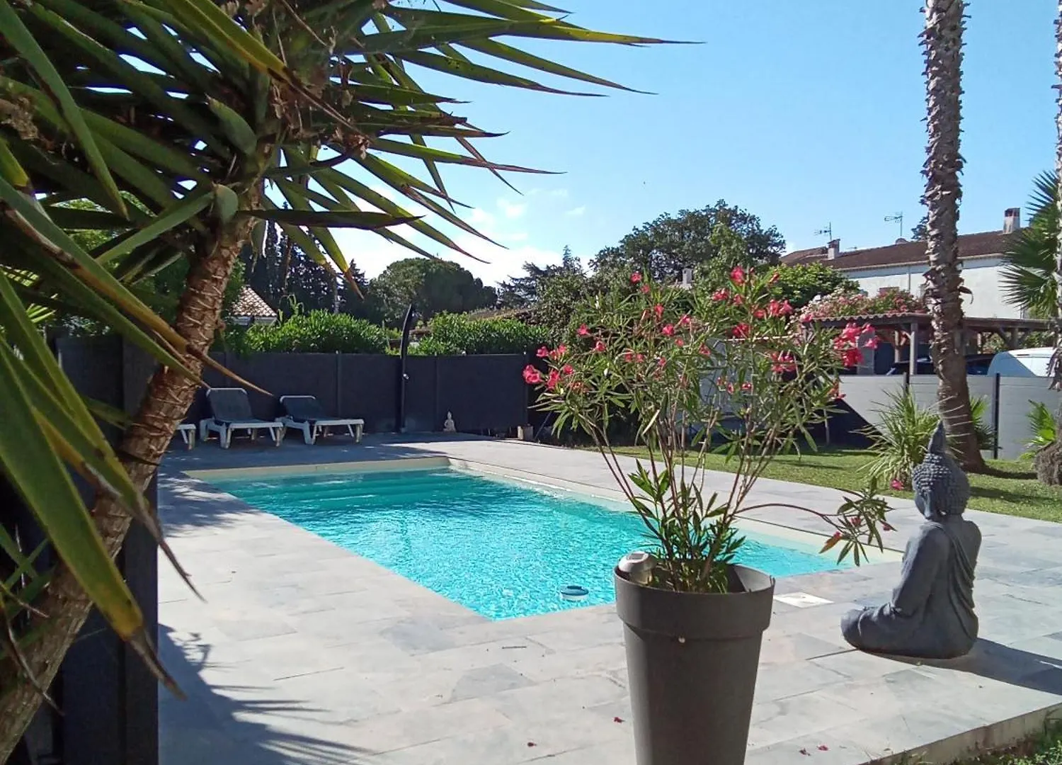 Chambres D'Hotes Le Mas Du Bijou Bleu Puget-sur Argens Bed & Breakfast