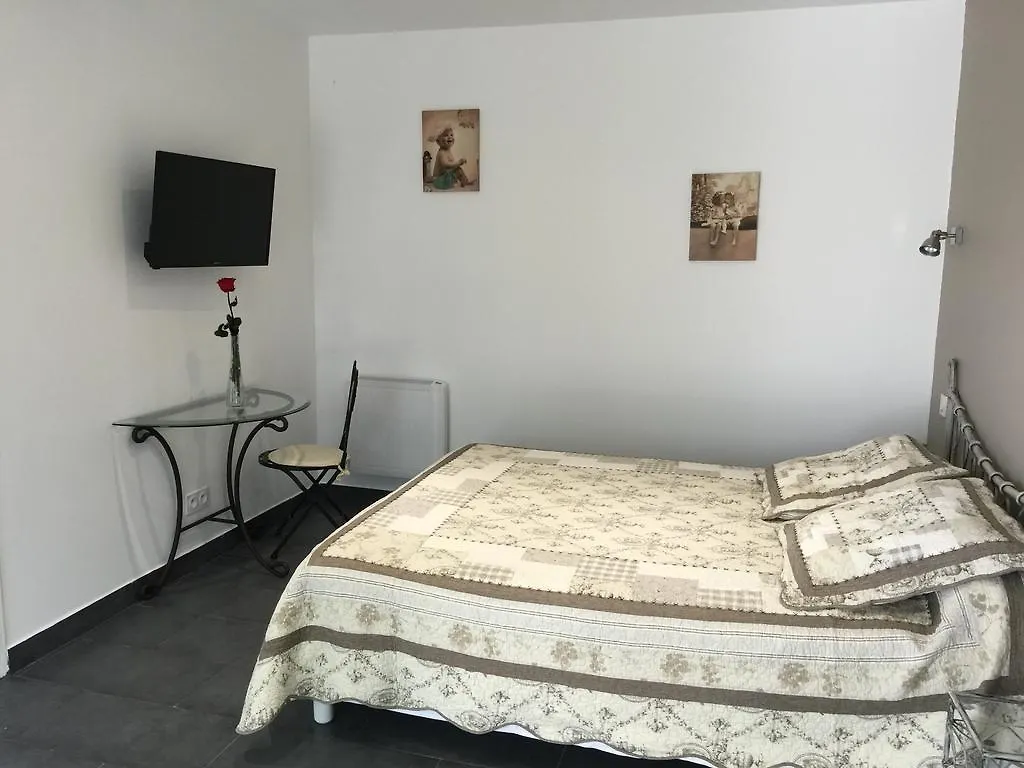 Chambres D'Hotes Le Mas Du Bijou Bleu Puget-sur Argens Frankrijk
